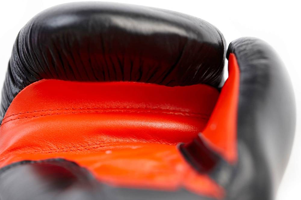 Ju Sports Boxhandschuhe Classic schwarz/rot Auslauf