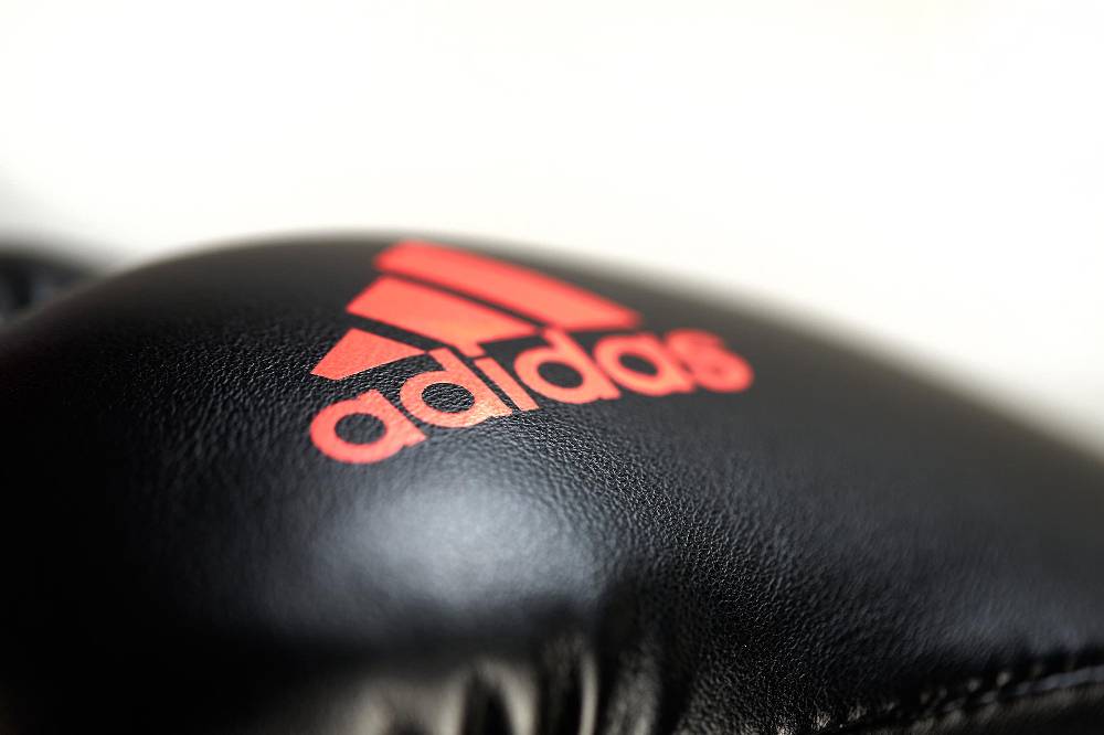 Ju Sports adidas Boxhandschuhe Speed 50, ADISBG50 black/red Exklusivangebot