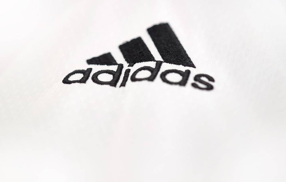 Ju Sports adidas Taekwondoanzug, adi Fighter Eco WT, schwarzes Revers 2025