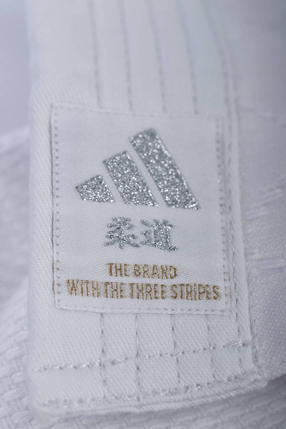 Ju Sports adidas Judo-Anzug Contest weiß/silberne Streifen, J650 Blitzverkäufe