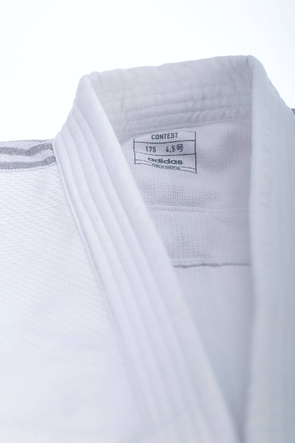 Ju Sports adidas Judo-Anzug Contest weiß/silberne Streifen, J650 Blitzverkäufe