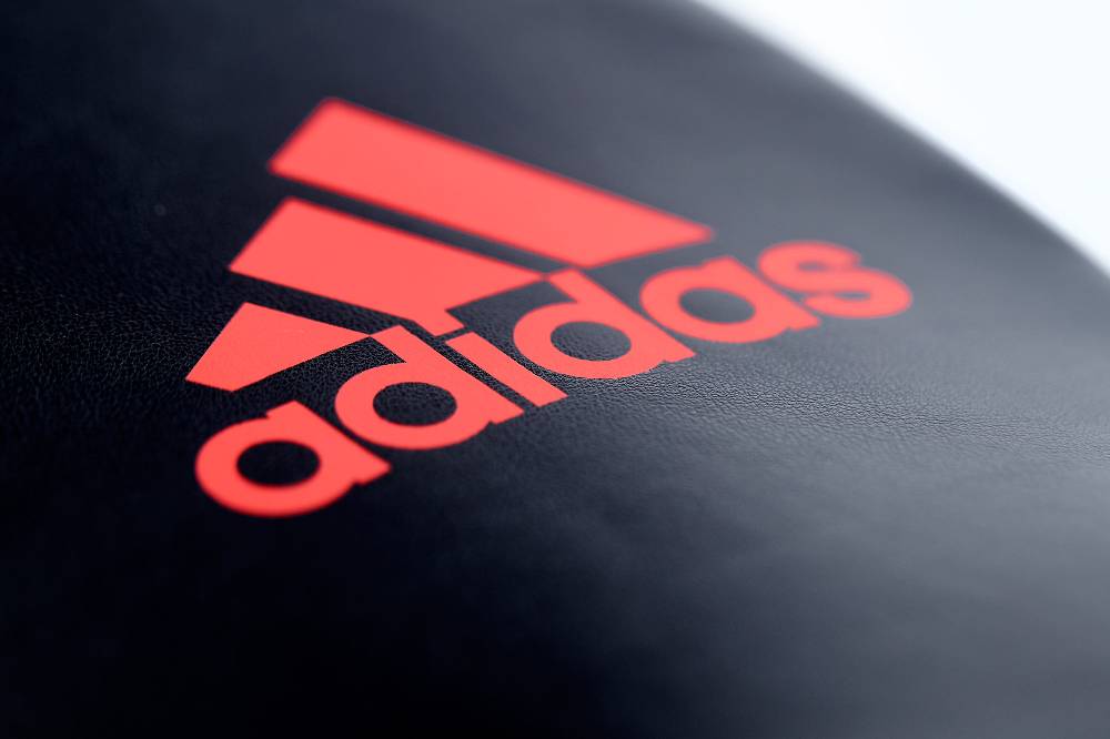 Ju Sports adidas Speed Coach Paar-Pratzen, schwarz/rot ADISBAC014 Sonderangebot
