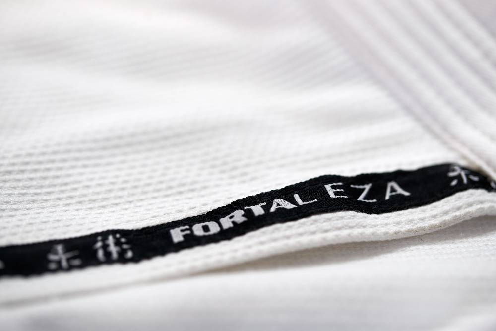 Ju Sports BJJ Jacke Fortaleza pro weiß Valentinstagsangebot