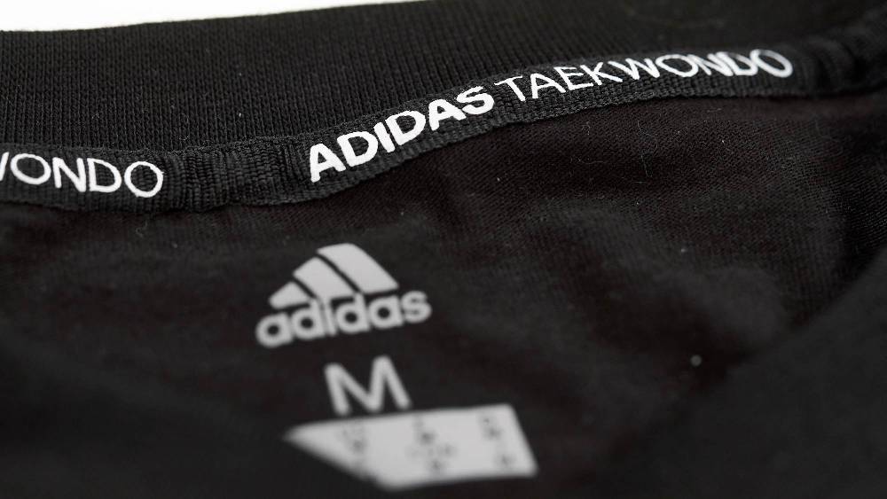 Ju Sports adidas Taekwondo Community Line Shirt "Circle" black/red, adicsts01T Speichern exportieren