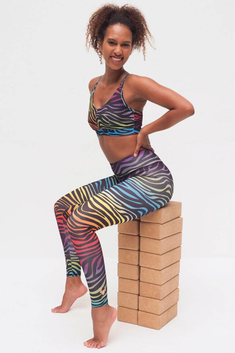 Kismet Yogastyle Amba rainbow zebra Discount Store für neue Produkte