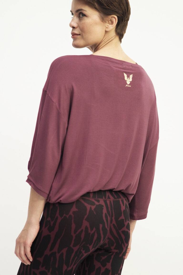 Kismet Yogastyle Soma Top ruby