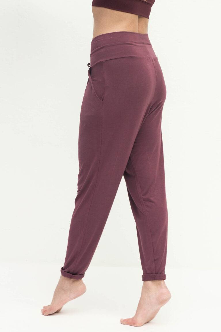 Kismet Yogastyle Bali Pant ruby 2025