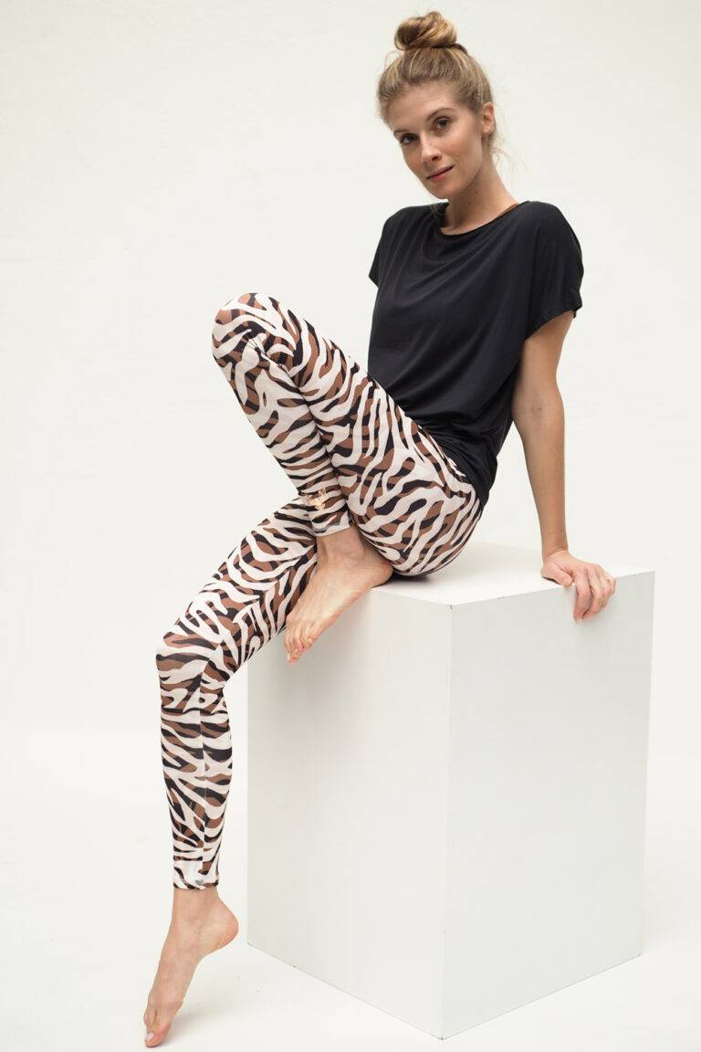 Kismet Yogastyle Yoga Leggings Ganga 7/8 – Camou White Brown Super Sparpreis