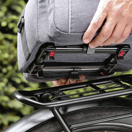 Klickfix Gepäckträgertasche mit Flaschenfach – für beliebige Gepäckträger 2025