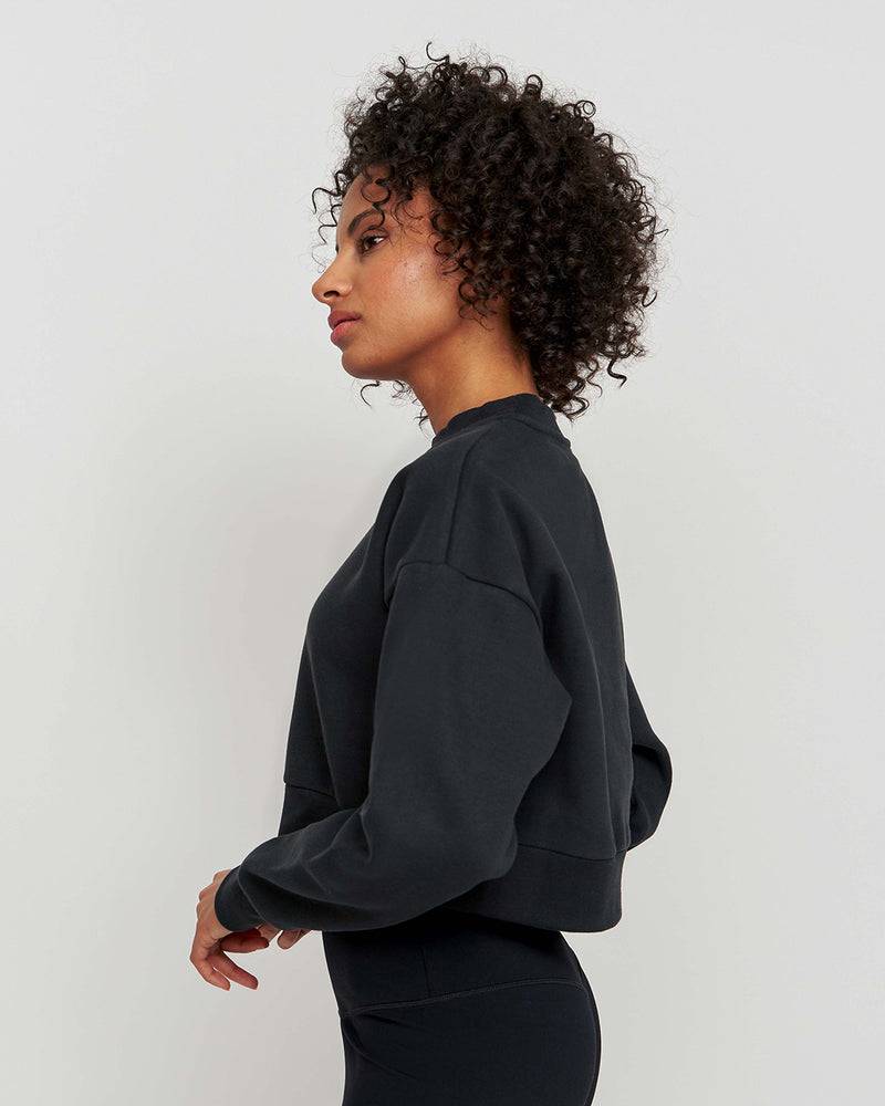 Kuuno Essential Cropped Sweater Night Black Vatertagsangebot