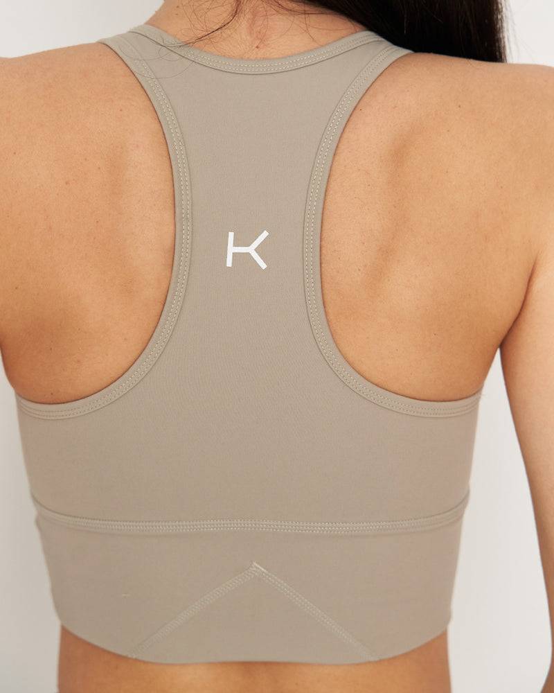 Kuuno Essential Movement Bra Deep Sand 50% Rabatt mit kostenlosem Versand
