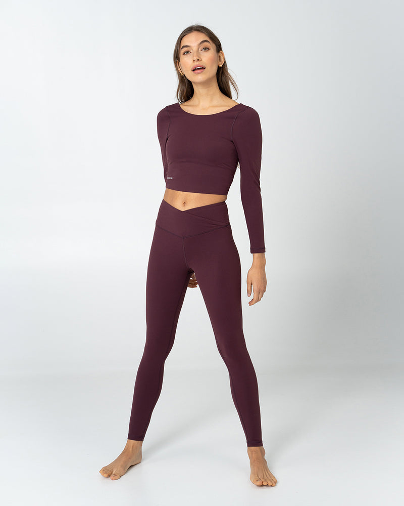 Kuuno Essential Cropped Longsleeve Dark Berry Sonderangebot