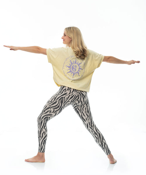 Ognx Boxy T-Shirt Daily Reminders by Luisa Harisch - gelb Exklusivangebot