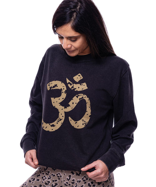 Ognx Yoga Loose Sweater OM by Jodie Roberts - schwarz Weihnachtsangebot