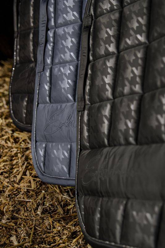 Pikeur BIG SQUARE GLOSSY Letzte 3 Tage