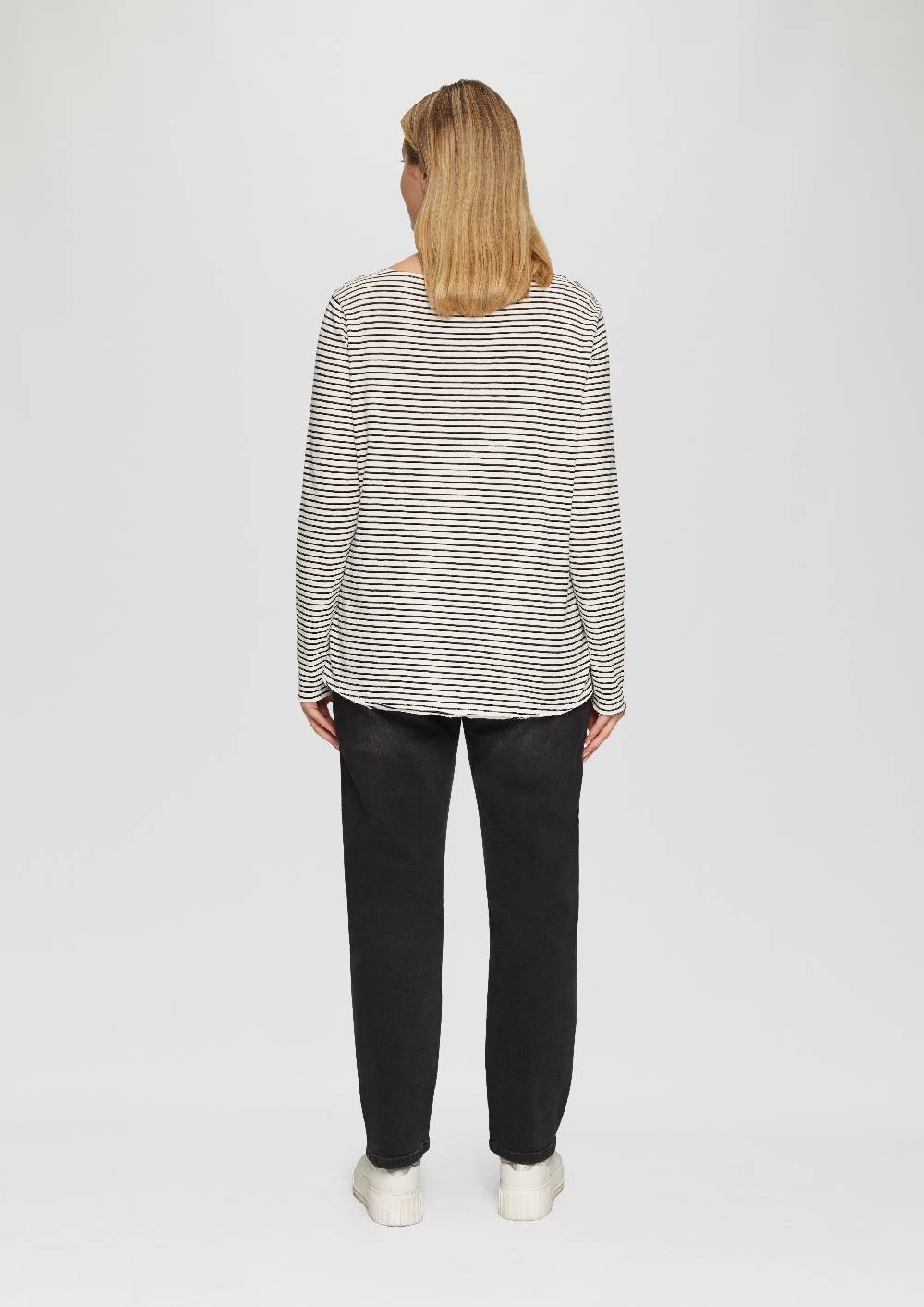 s.Oliver Longsleeve mit Flammgarnstruktur und Rundhalsausschnitt Begrenztes Angebot