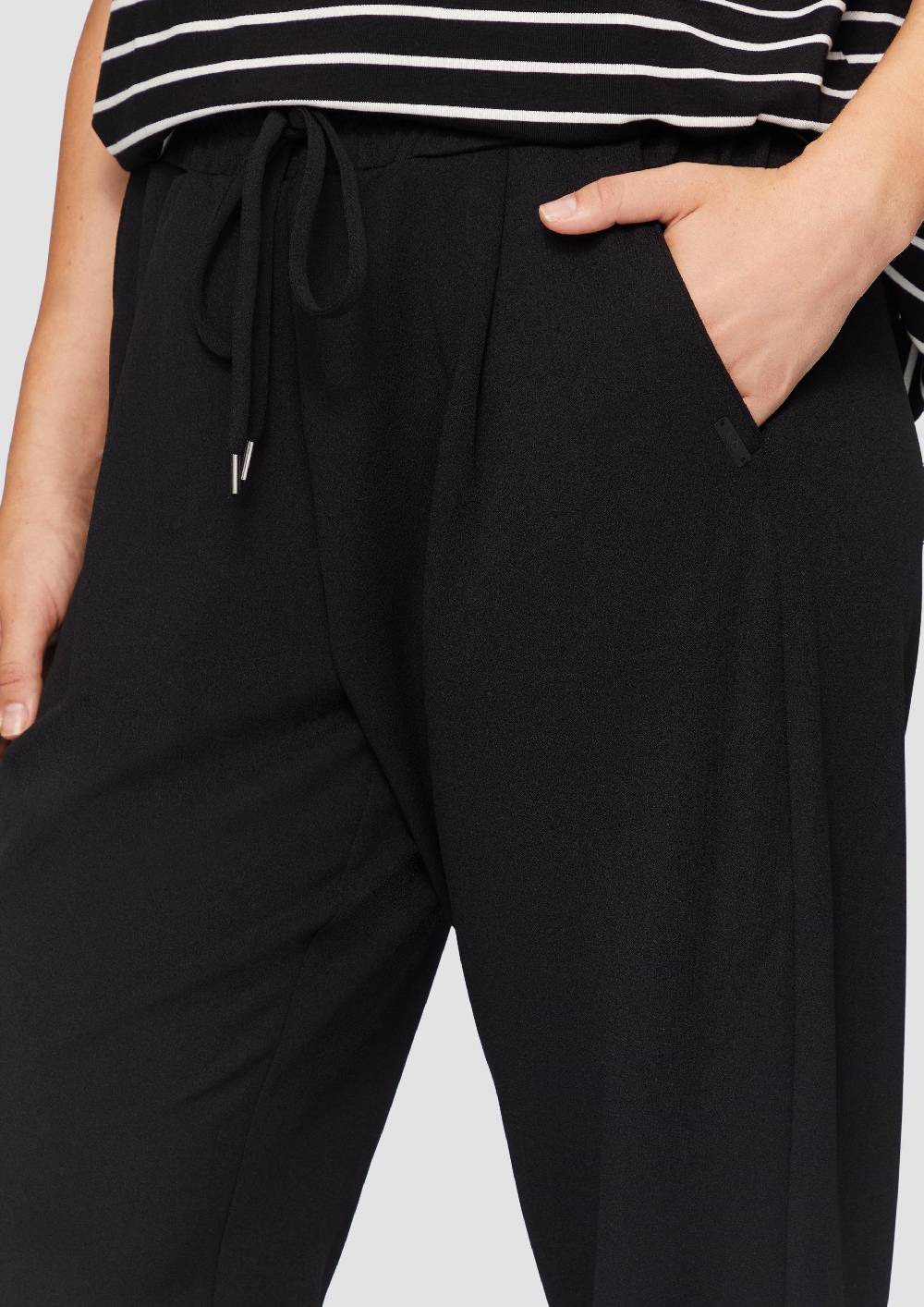 s.Oliver Jogpants aus Interlock-Crêpe Saisonschlussverkauf