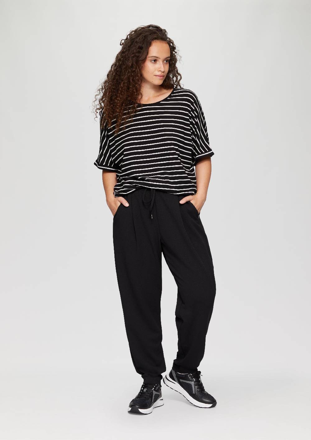 s.Oliver Jogpants aus Interlock-Crêpe Saisonschlussverkauf
