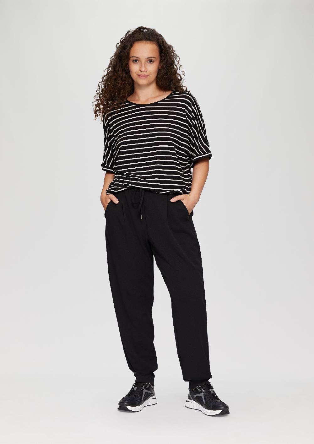 s.Oliver Jogpants aus Interlock-Crêpe Saisonschlussverkauf