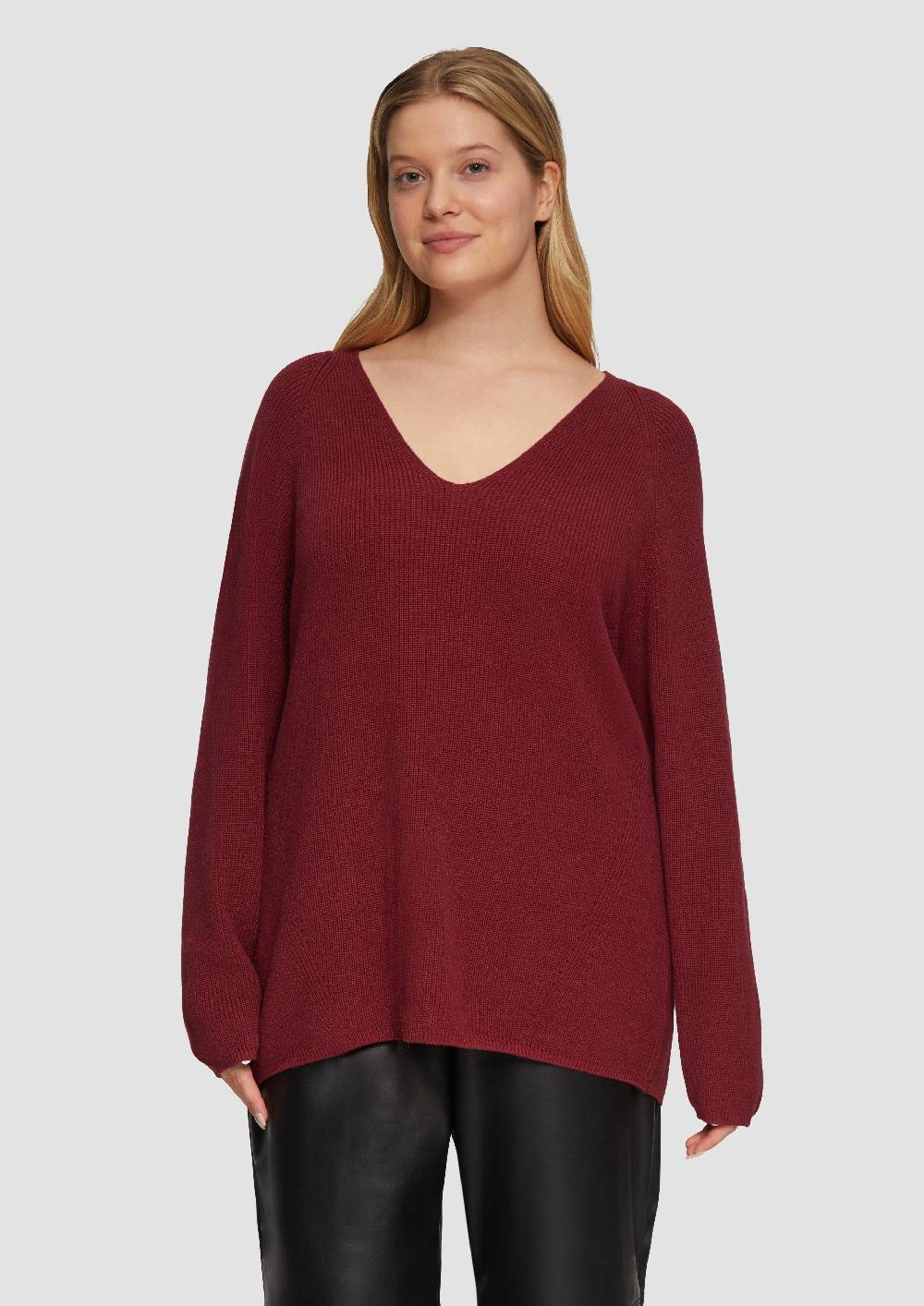 s.Oliver Strickpullover mit V-Ausschnitt im Loose Fit Lagerräumung