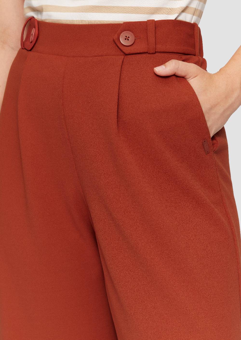 s.Oliver Elastische Wide-Leg-Hose aus Crêpe Bestseller