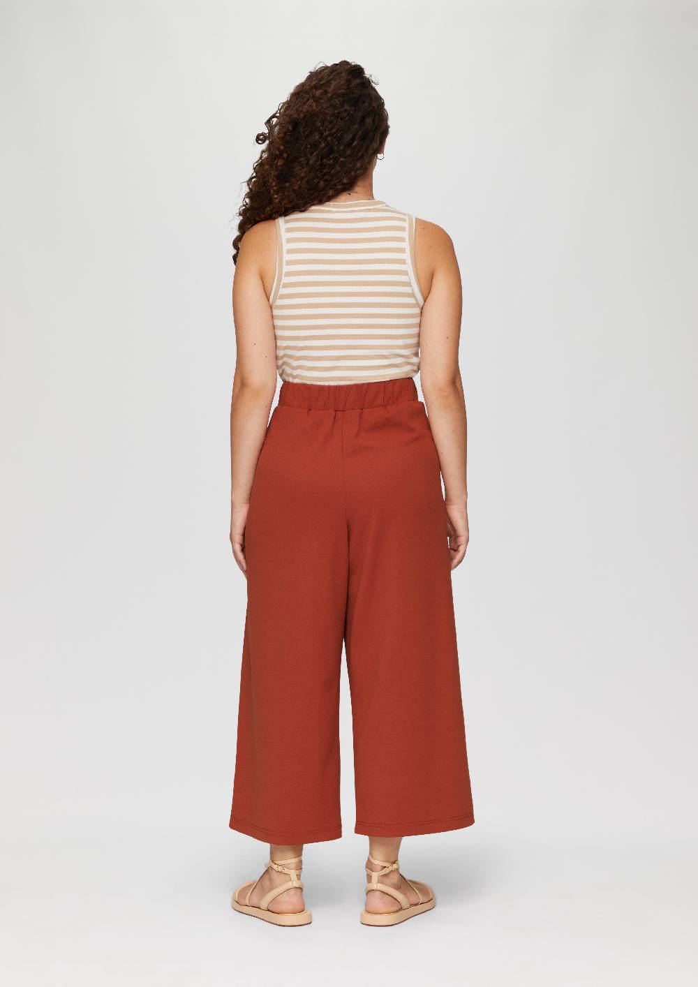 s.Oliver Elastische Wide-Leg-Hose aus Crêpe Bestseller