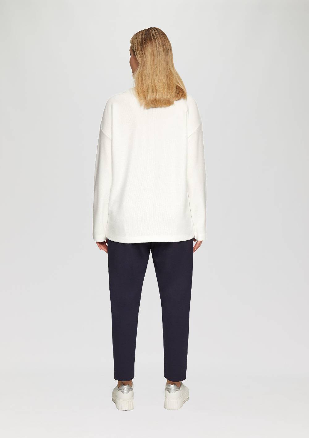 s.Oliver Weiches Sweatshirt mit überschnittenen Schultern Zeitbegrenzte Promotion