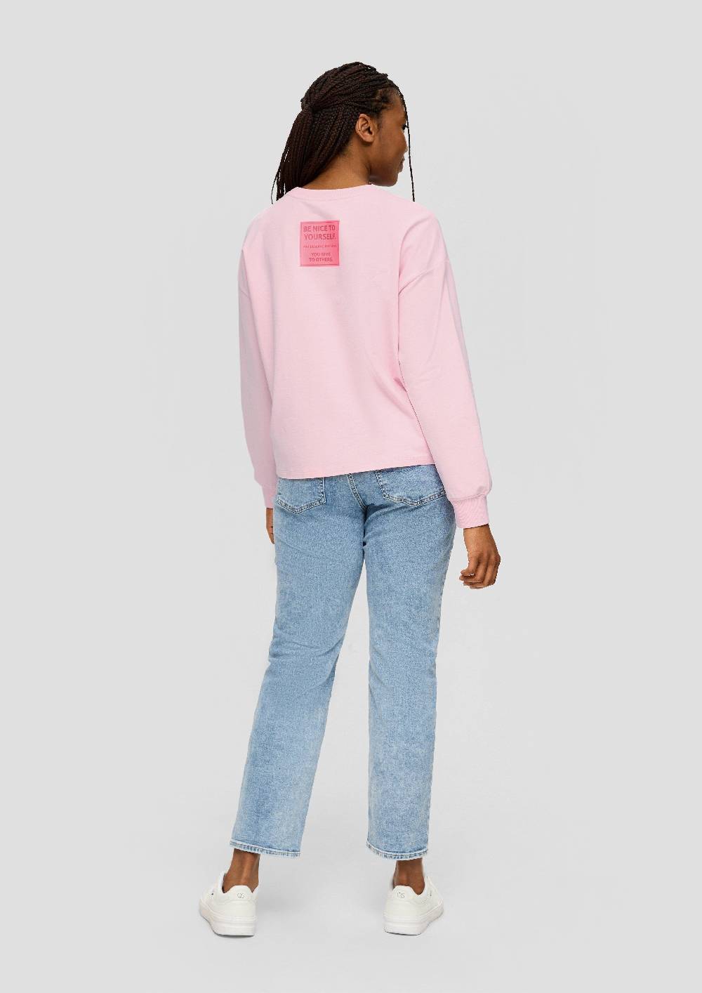 s.Oliver Sweatshirt im Boxy Cut mit Rückenprint 50% Rabatt mit kostenlosem Versand