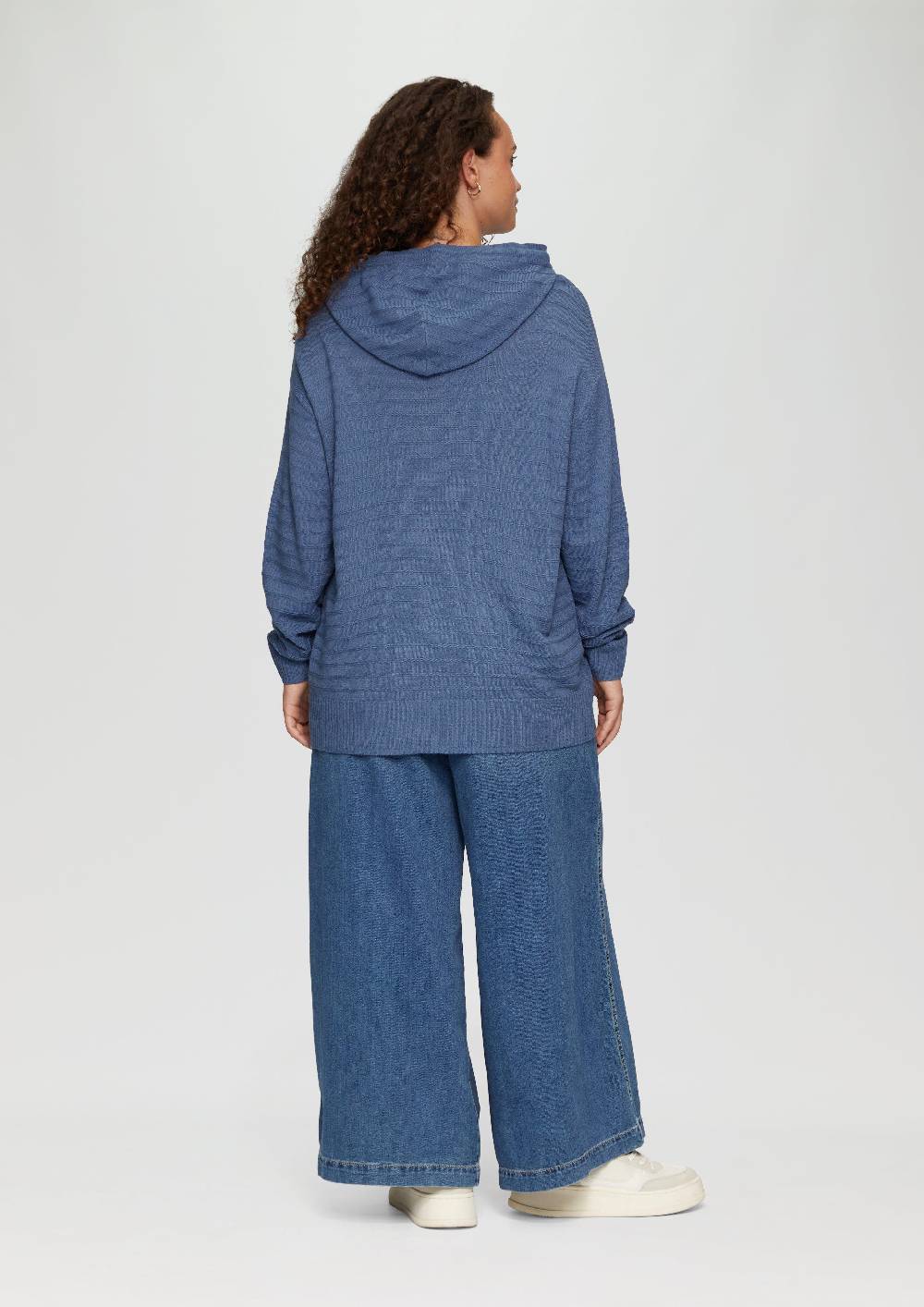 s.Oliver Strukturierter Strickpullover mit Kapuze Speichern exportieren