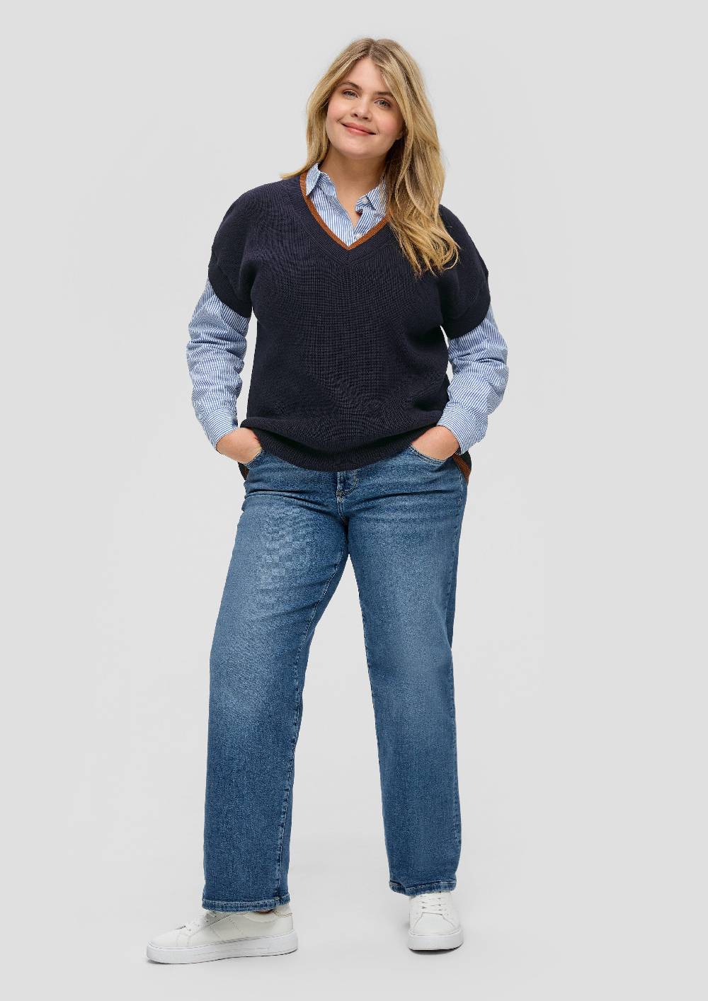 s.Oliver Pullover mit V-Ausschnitt 2025