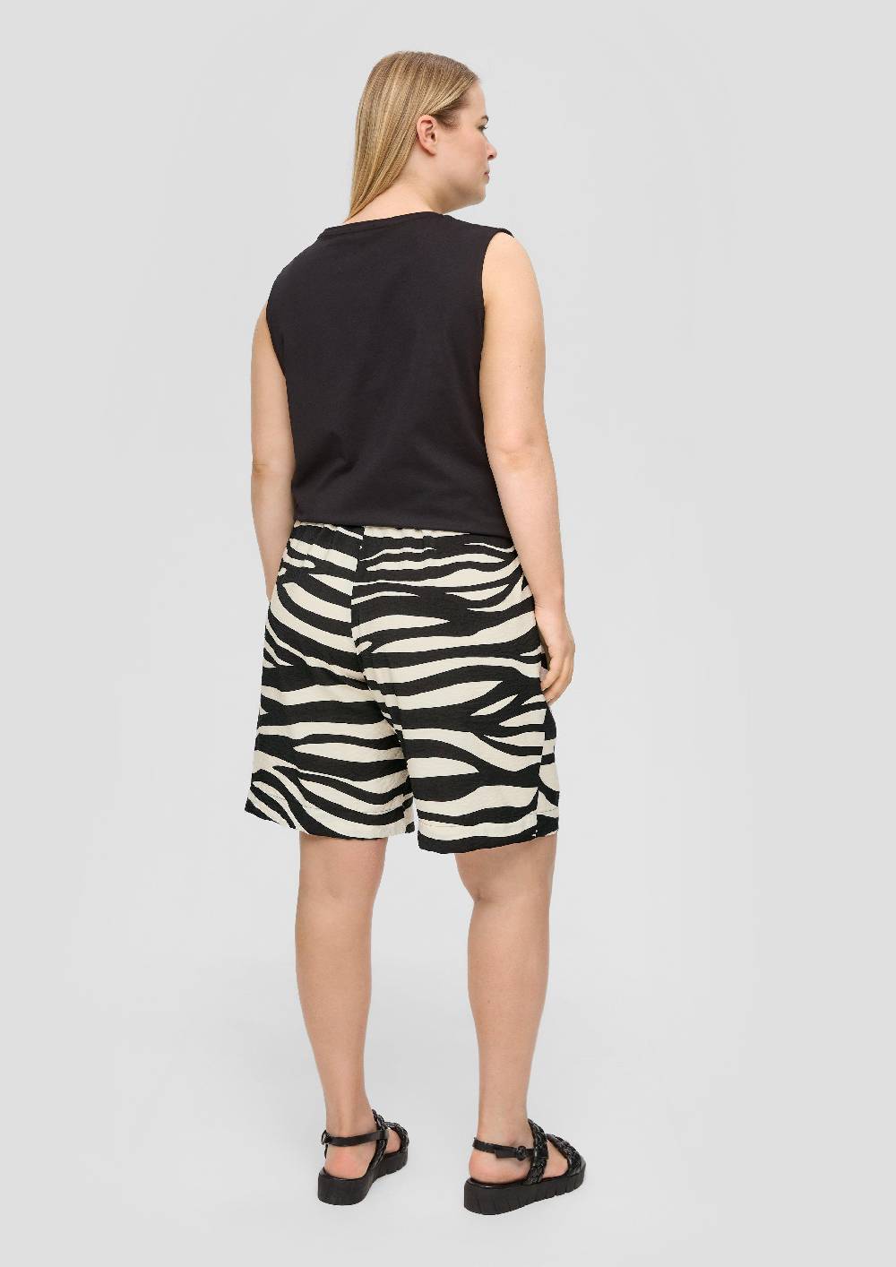 s.Oliver Shorts mit Eingrifftaschen und elastischem Bund Günstig kaufen