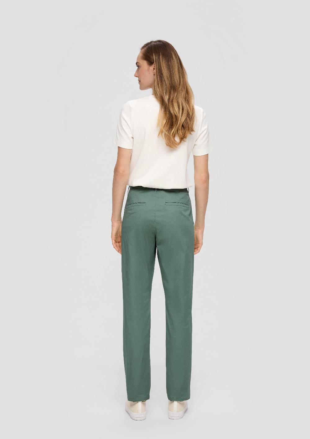 s.Oliver Chino mit Gürtel aus Baumwollstretch Osterangebot