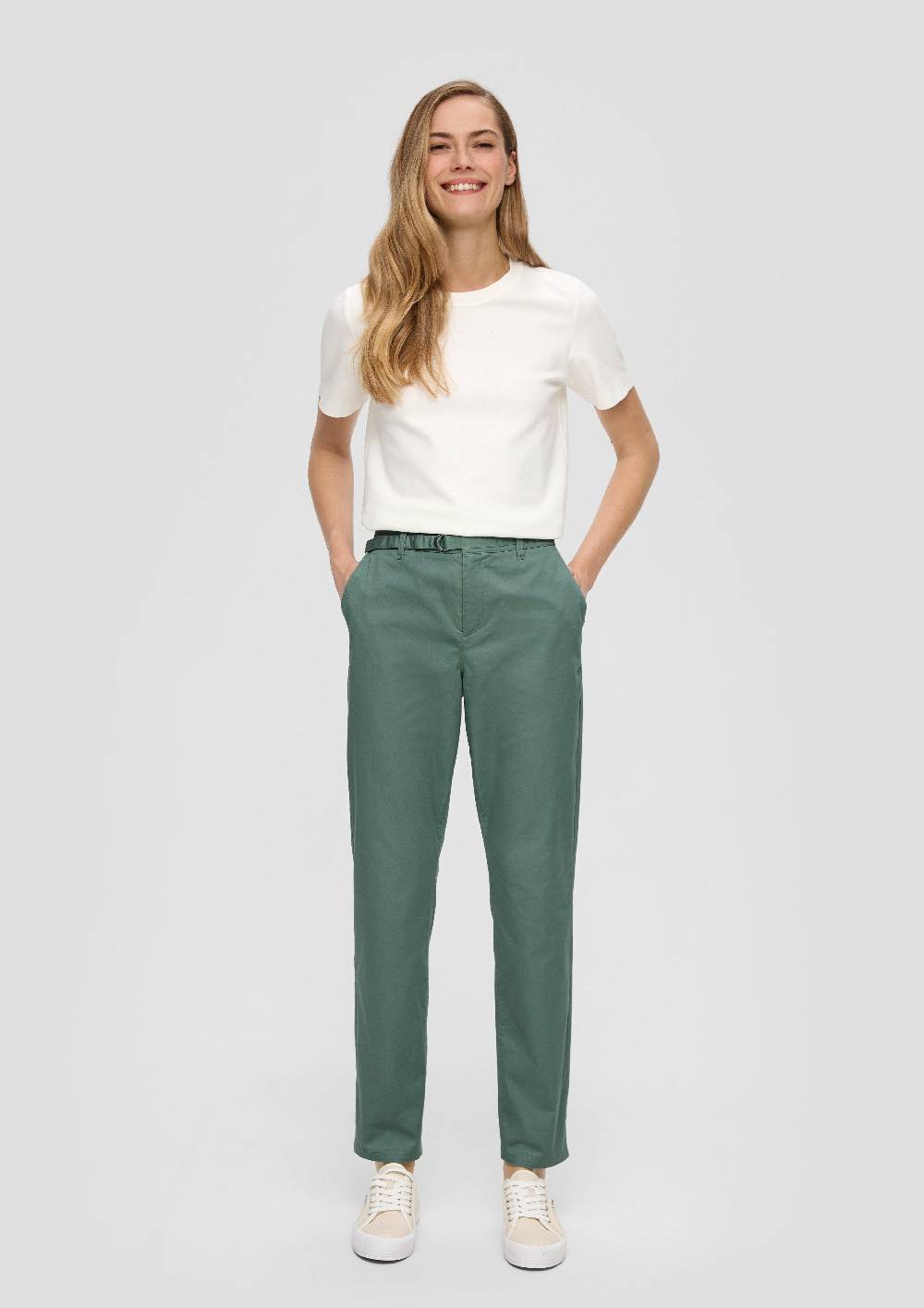 s.Oliver Chino mit Gürtel aus Baumwollstretch Osterangebot