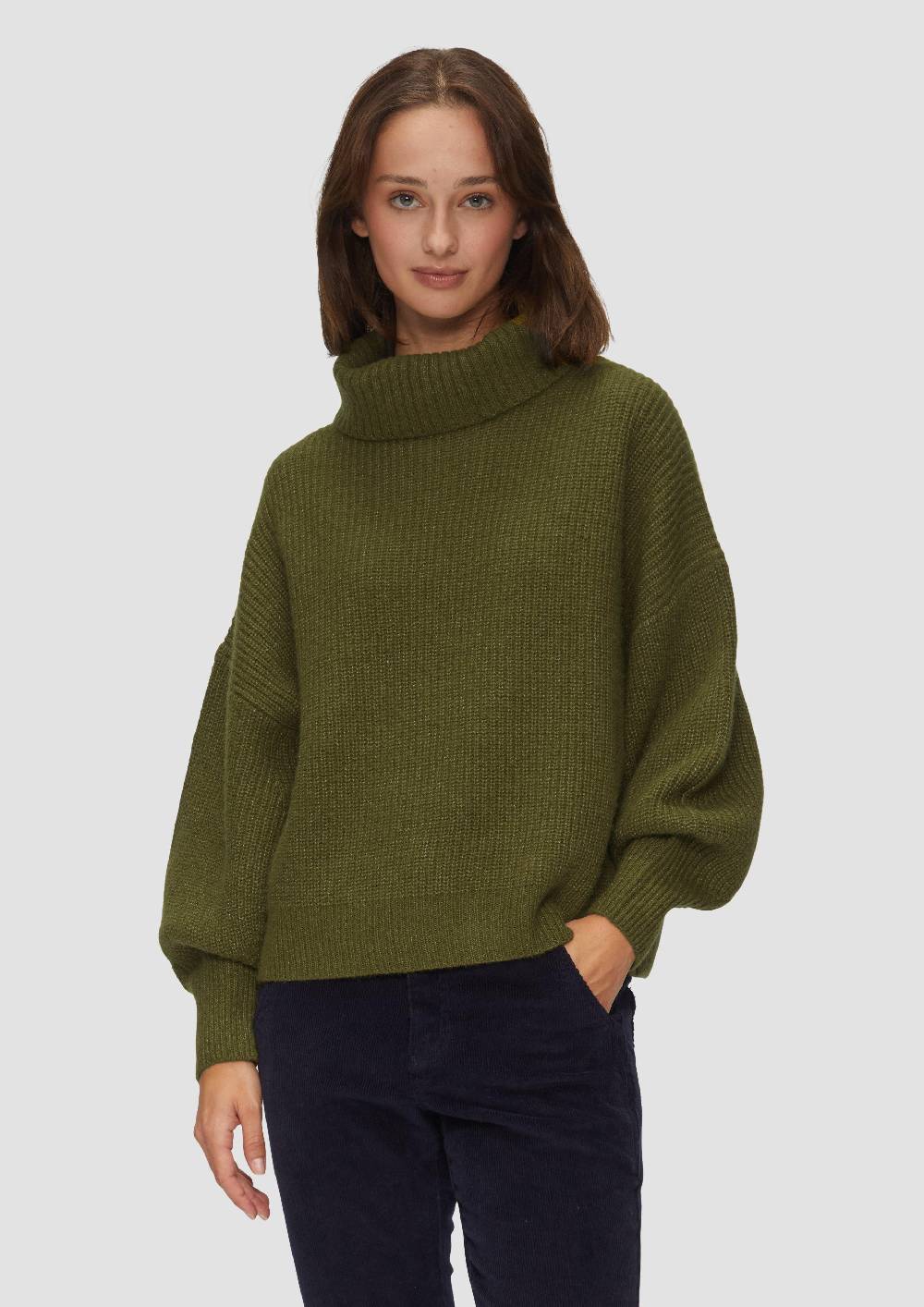 s.Oliver Oversized Rollkragenpullover mit weiten Ärmeln Bis zu 60% Rabatt