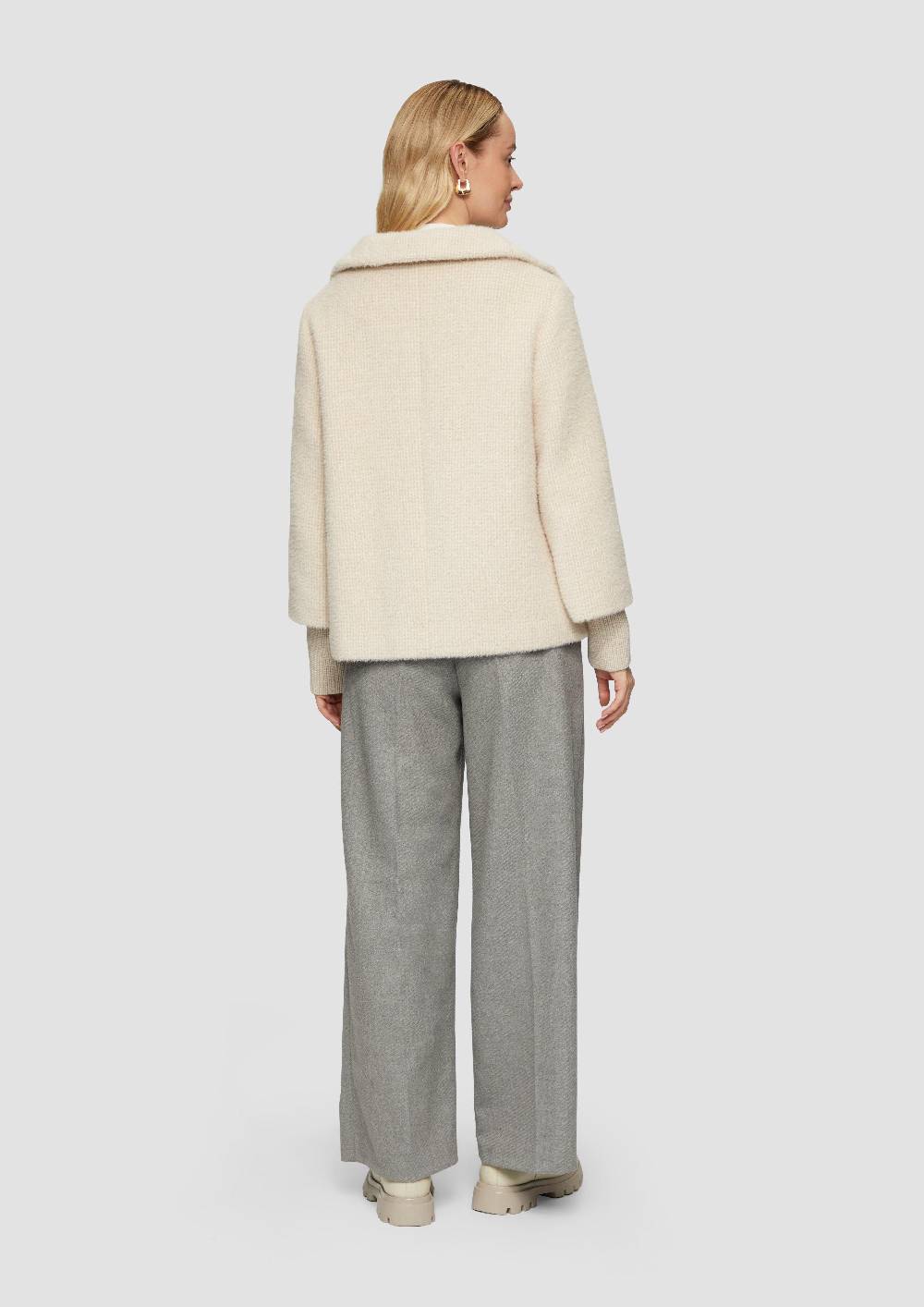 s.Oliver Flauschige Jacke mit Strickbündchen am Ärmel Bis zu 65% Rabatt