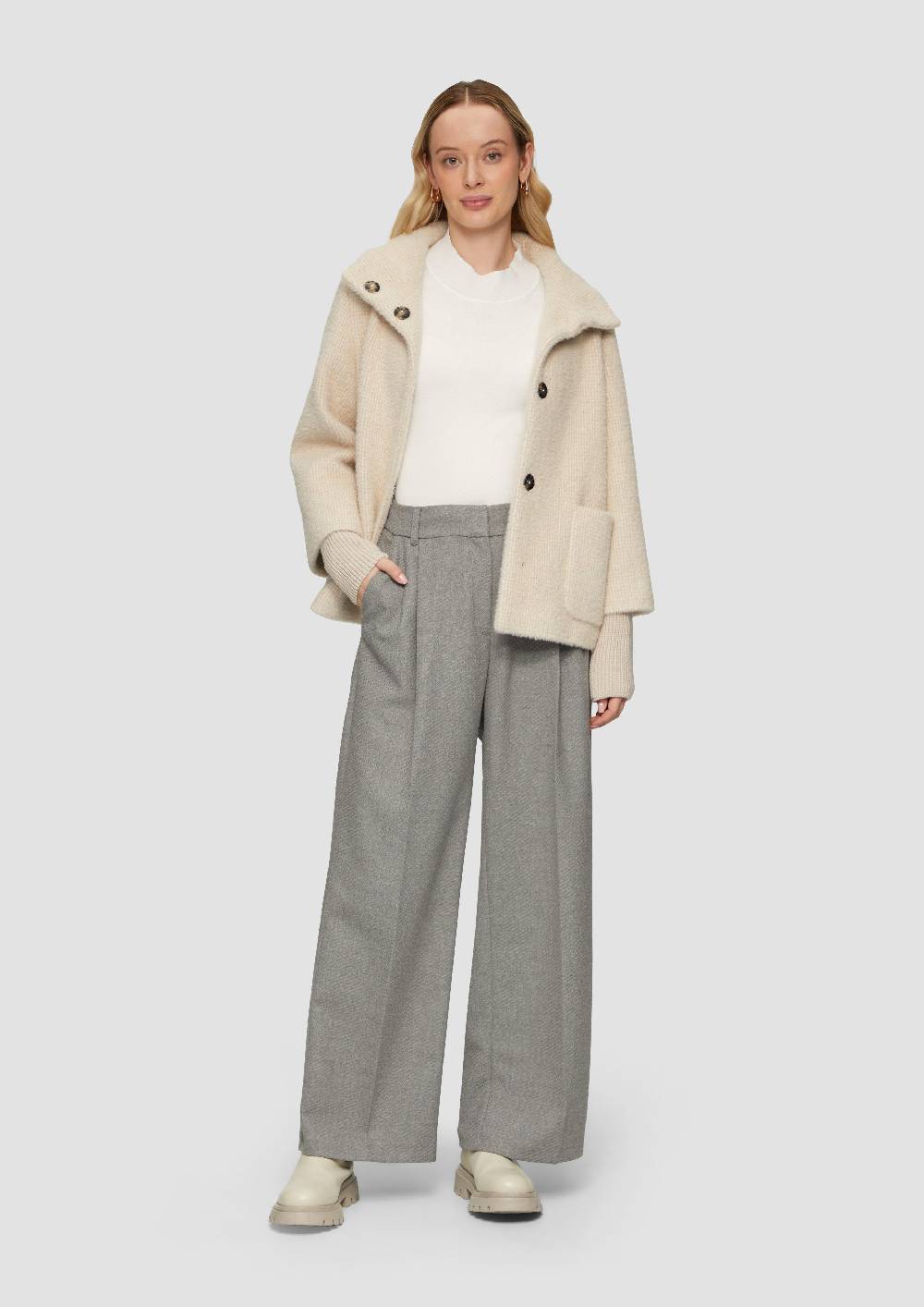s.Oliver Flauschige Jacke mit Strickbündchen am Ärmel Bis zu 65% Rabatt