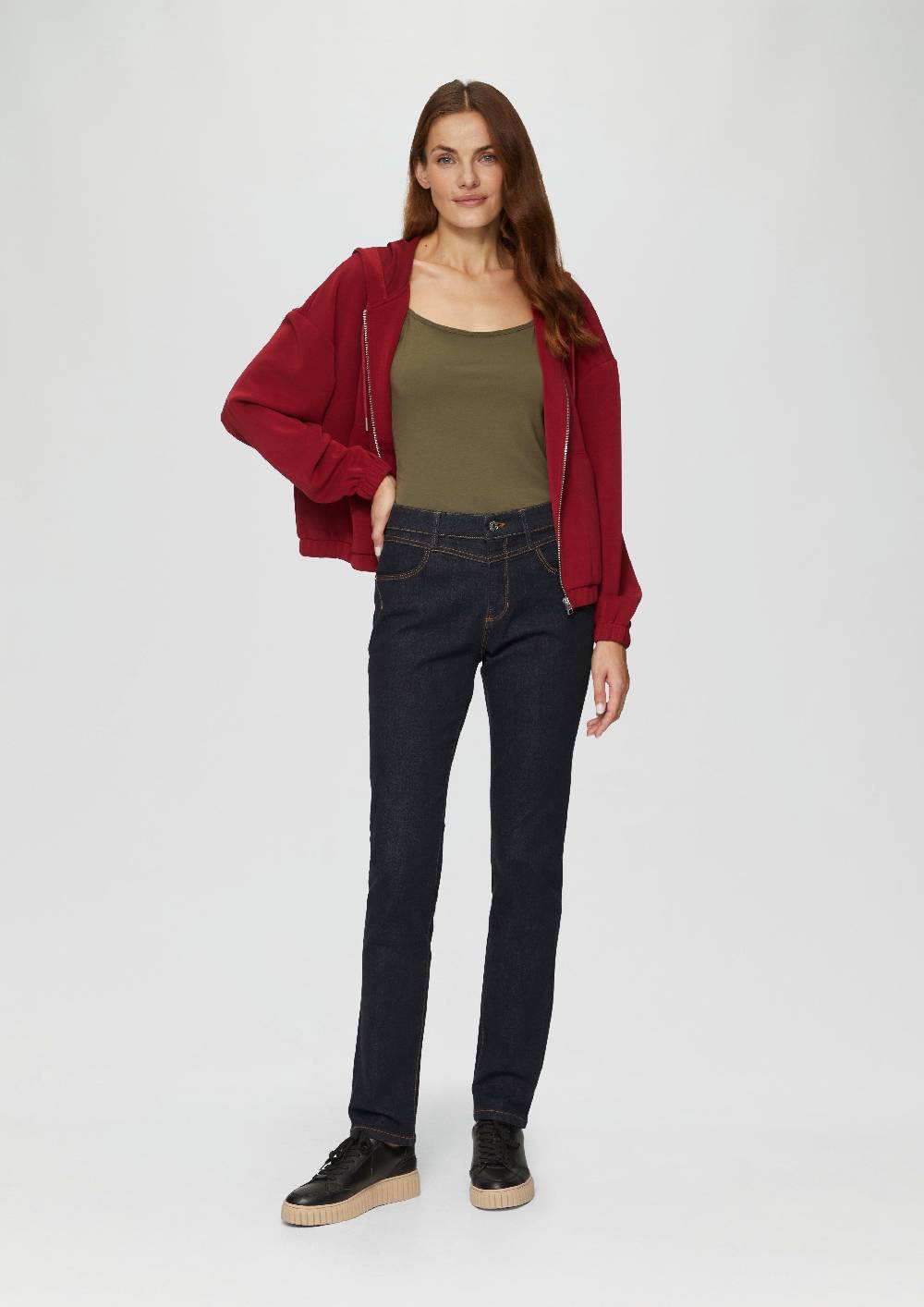 s.Oliver Jeans Betsy / Slim Fit / Mid Rise / Slim Leg / Rinsed Washed Blitzverkäufe