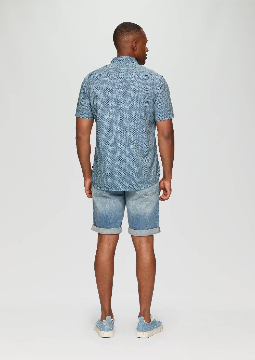 s.Oliver Regular: Kurzarmhemd mit All-over-Print Lagerräumung