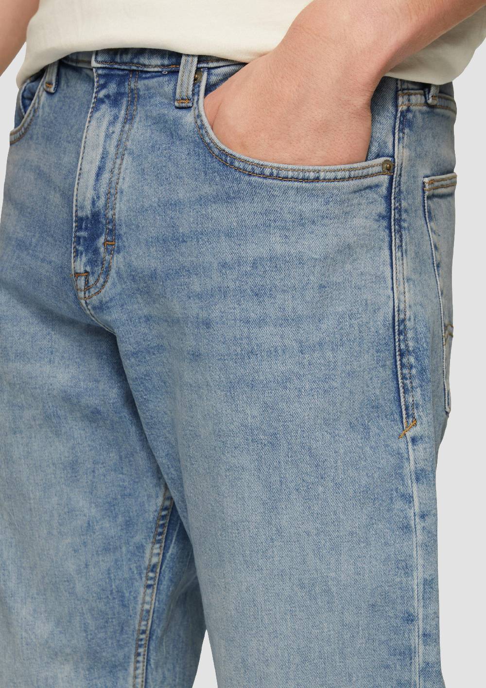 s.Oliver Jeans Pete / Regular Fit / Mid Rise / Straight Leg Neueste Mode