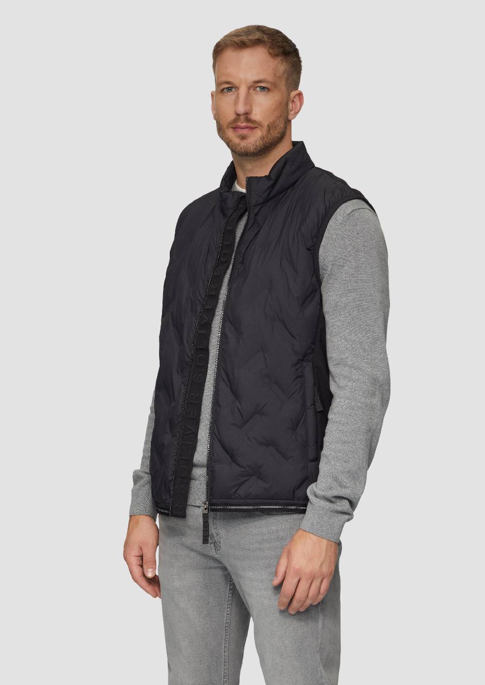 s.Oliver Outdoor-Weste im Fabricmix Versandkostenfrei