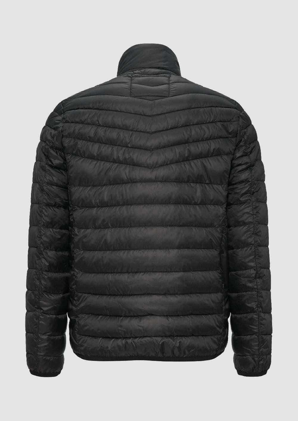 s.Oliver Leicht wattierte Steppjacke aus recyceltem Polyester Exklusivangebot