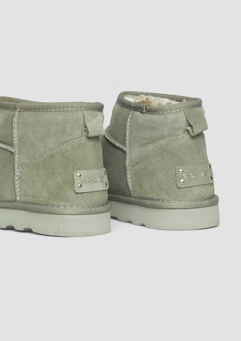 s.Oliver Flache Stiefel aus Leder Im Verkauf