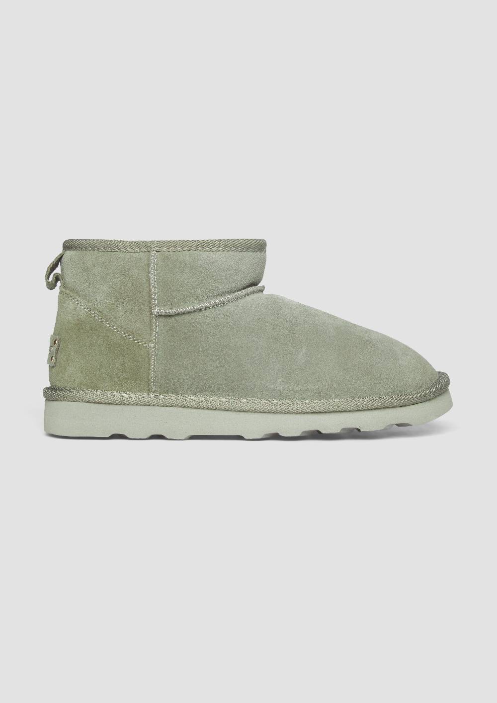 s.Oliver Flache Stiefel aus Leder Im Verkauf