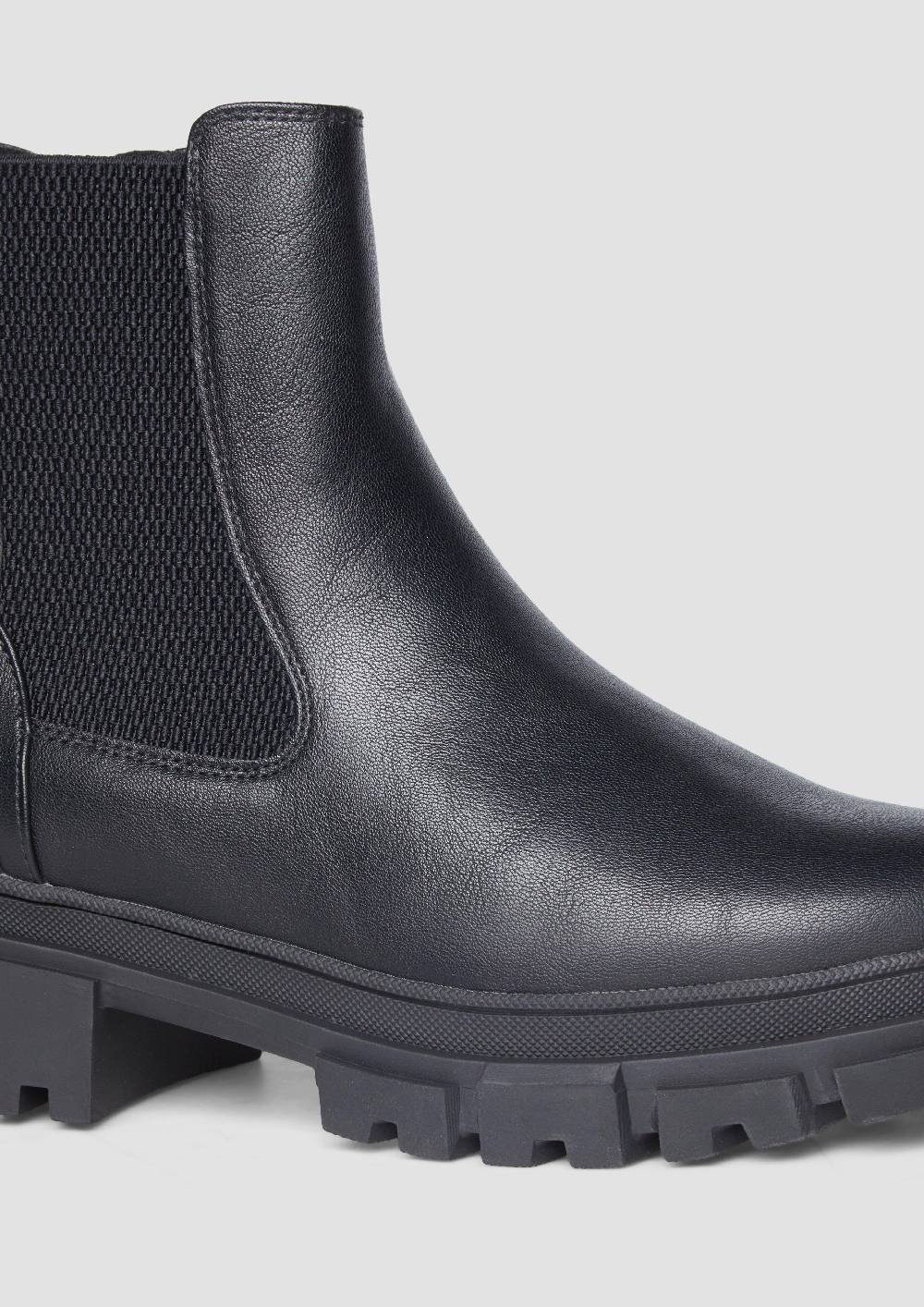 s.Oliver Chelsea Boots mit Kontrast-Detail Rabatt