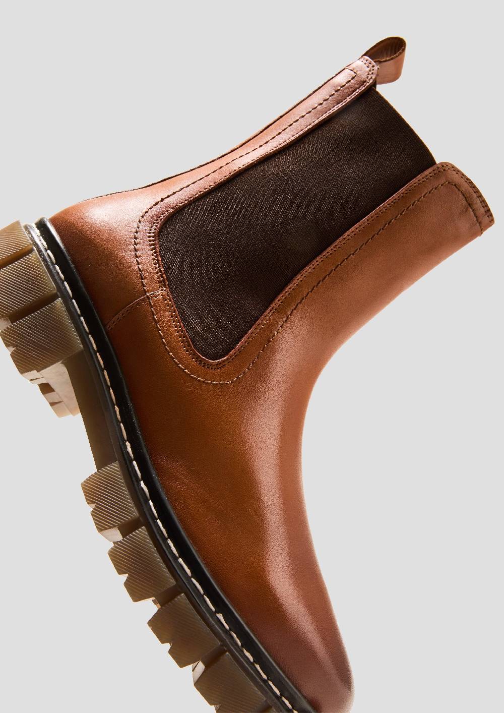 s.Oliver Chelsea Boots aus Leder Kauf eins, bekomm eins gratis