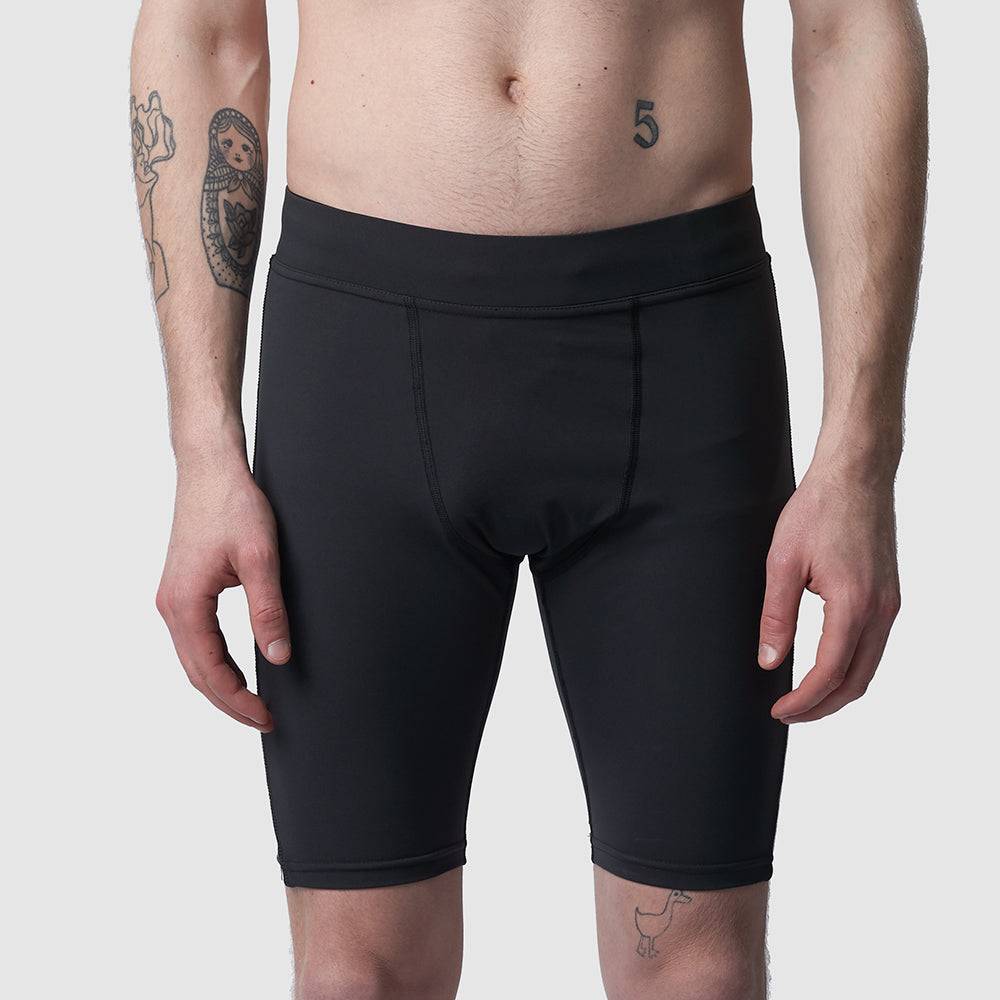 Runamics Kurze Lauftights Herren, schwarz, mit Tasche