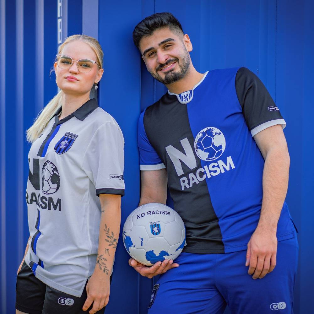 Runamics DAS TRIKOT - FC INTERNATIONALE (Vorverkauf) Flash Sale