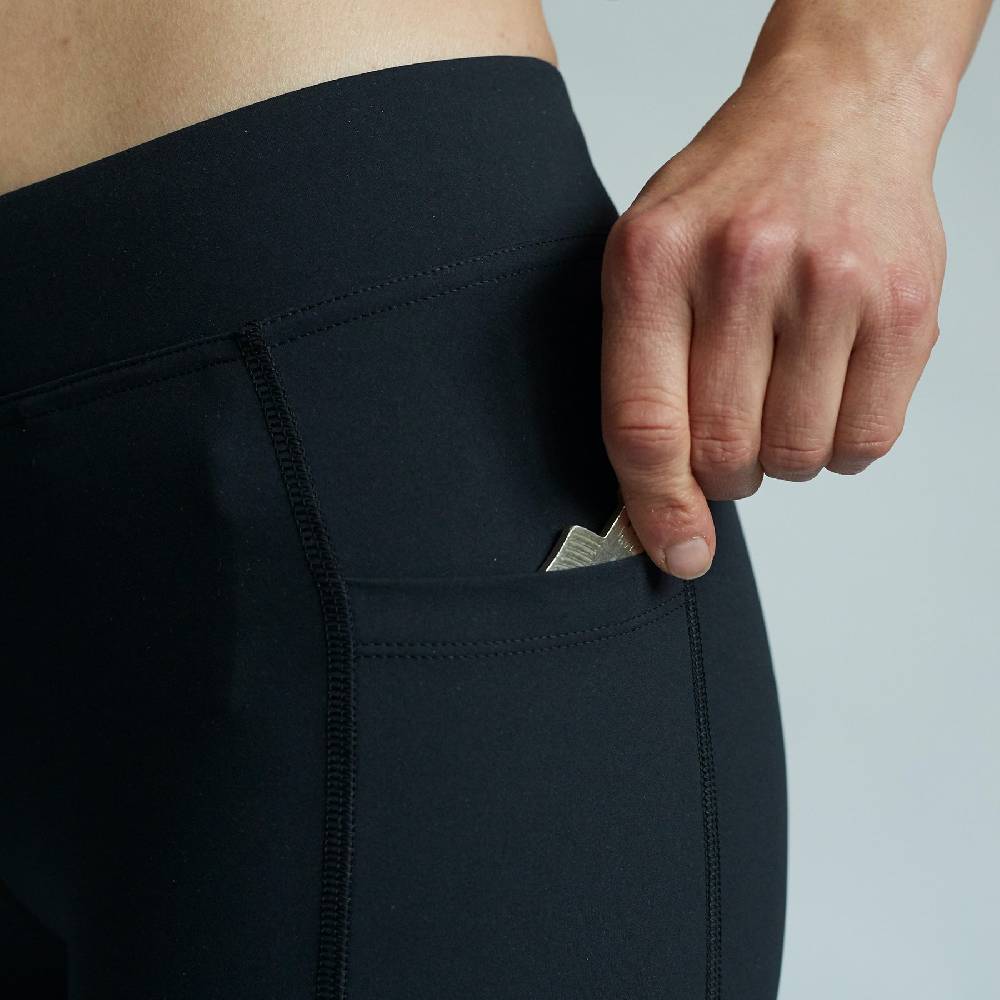 Runamics Kurze Lauftights Damen, schwarz, mit Tasche Jubiläumsangebot