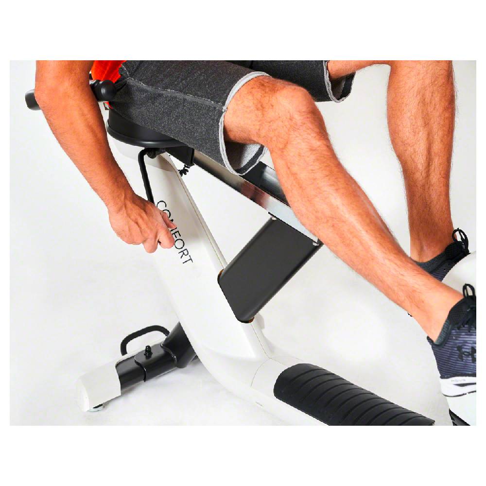Sport Tec Horizon Fitness Halbliege-Ergometer Comfort R8.0 Blitzangebot