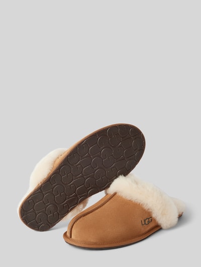 Peek & Cloppenburg UGGHausschuhe aus Leder Modell 'SCUFFETTE II' in camel Online